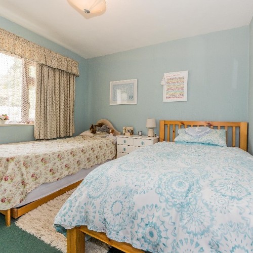 Twin Bedroom