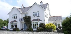 " Ashgrove Lodge", Reenmeen East, Glengarriff, Co. Cork. 